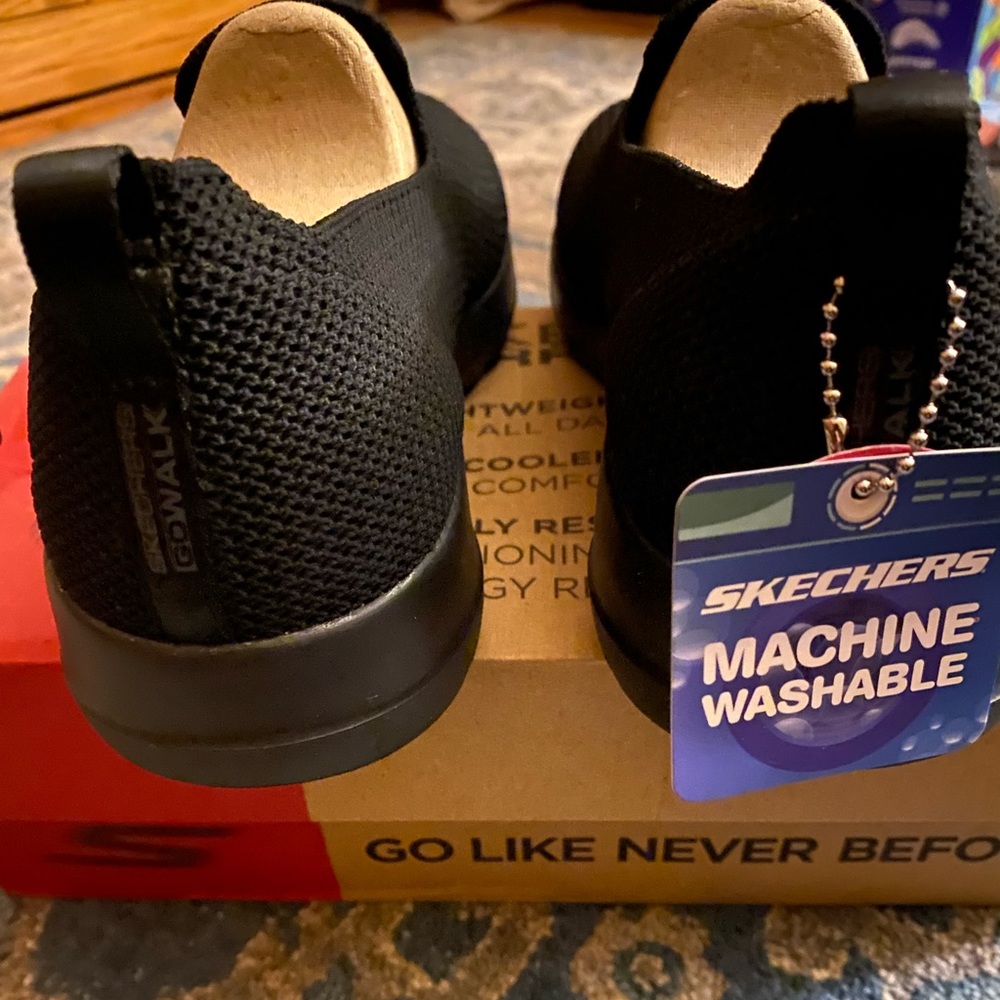 Sketchers Performance Size 8.5 Women’s Black